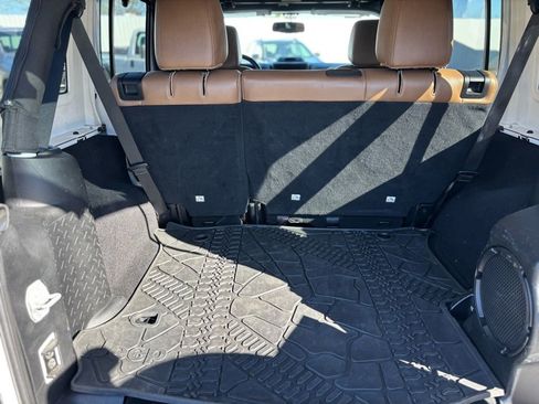 Used 2014 Jeep Wrangler Unlimited Sahara w/ Max Tow Package image 21