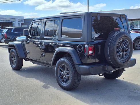 Used 2024 Jeep Wrangler Unlimited Sport AWD/4WD image 6