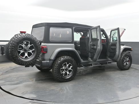 Used 2021 Jeep Wrangler Unlimited Rubicon w/ LED Lighting Group AWD/4WD image 43