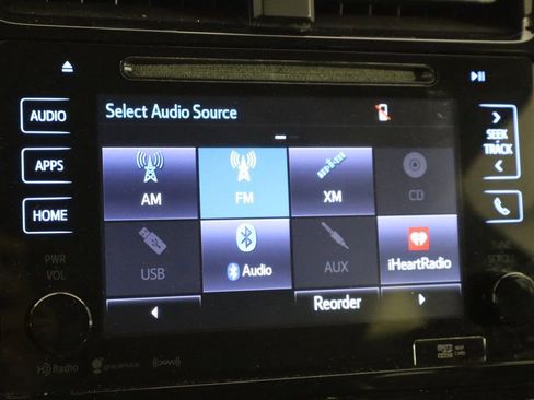 Used 2017 Toyota Prius Prime Premium FWD image 29