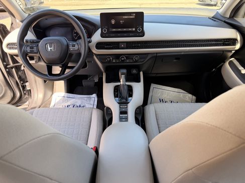 Certified 2023 Honda HR-V LX image 16