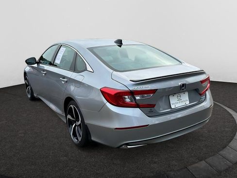 Used 2022 Honda Accord Sport image 3