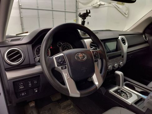 Used 2016 Toyota Tundra SR5 w/ TRD Off Road Package AWD/4WD image 4