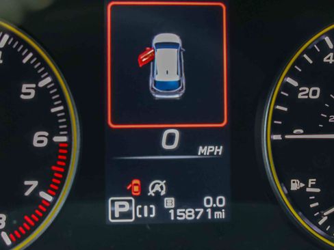 Used 2024 Subaru Crosstrek 2.5i Sport AWD/4WD image 8