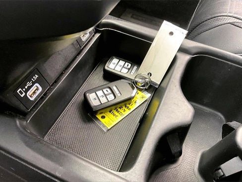 Used 2021 Honda CR-V EX-L image 14