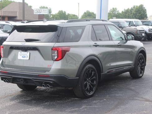Used 2020 Ford Explorer ST w/ Premium Technology Package AWD/4WD image 5