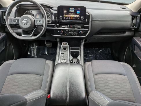 Used 2025 Nissan Pathfinder SV AWD/4WD image 87