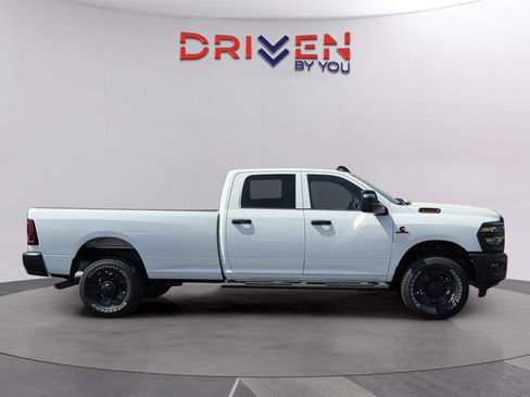 New 2026 RAM 2500 Tradesman AWD/4WD image 6