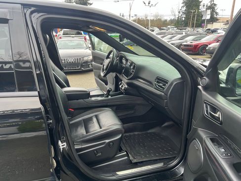 Used 2021 Dodge Durango R/T w/ SRT Interior Appearance Group AWD/4WD image 31