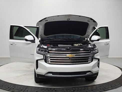 Used 2023 Chevrolet Tahoe High Country w/ Premium Package 2 RWD image 10