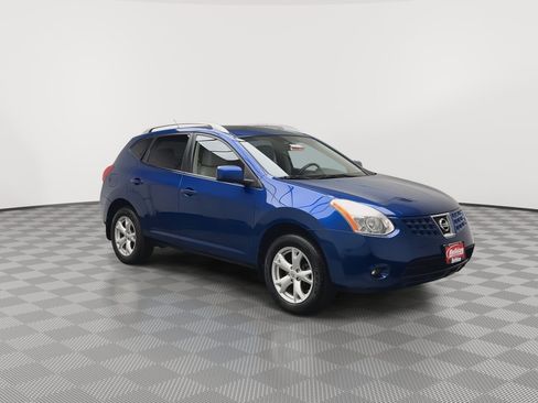 Used 2008 Nissan Rogue SL w/ Premium Pkg image 28