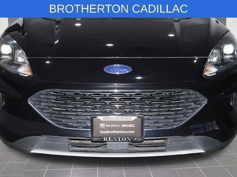 Used 2022 Ford Escape SE image 10