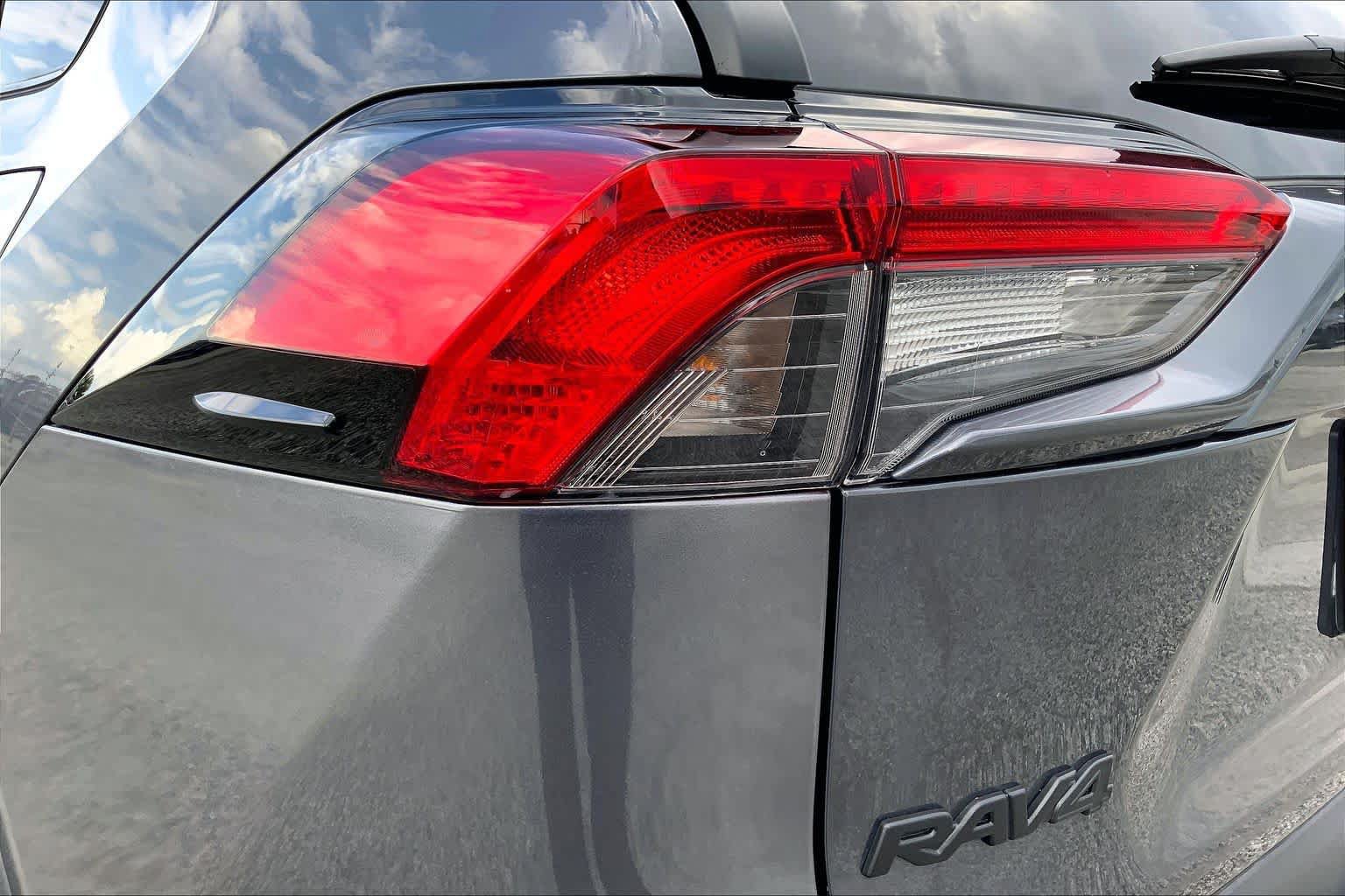Certified 2024 Toyota RAV4 XLE FWD image 28