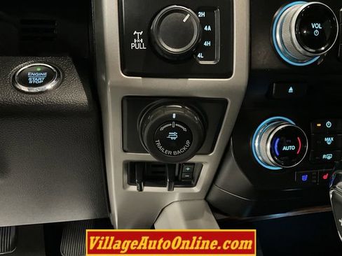 Used 2017 Ford F150 Lariat w/ Equipment Group 502A Luxury image 28