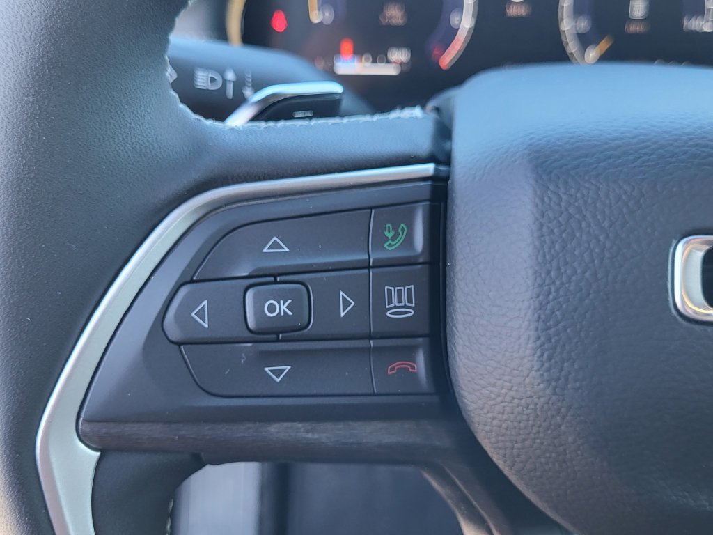 New 2026 Jeep Grand Cherokee Altitude AWD/4WD image 25
