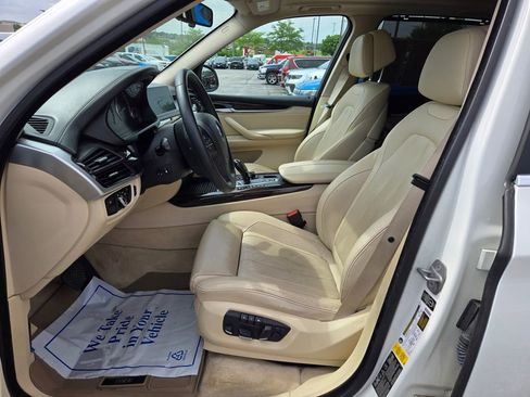 Used 2014 BMW X5 xDrive50i AWD/4WD image 17