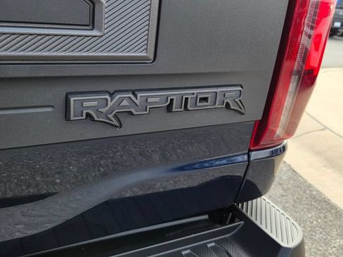 Used 2024 Ford F150 Raptor AWD/4WD image 11