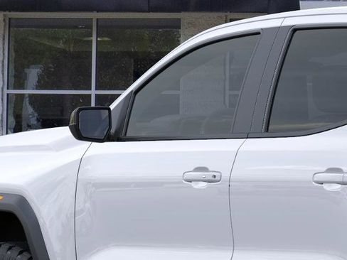 New 2026 GMC Canyon Elevation w/ Convenience Package RWD image 12