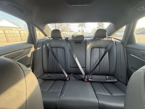 Used 2023 Audi A6 3.0T Premium w/ Convenience Package image 20