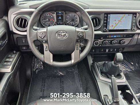 Used 2023 Toyota Tacoma TRD Pro AWD/4WD image 11