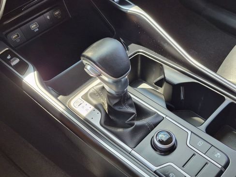 Used 2023 Kia Sorento S FWD image 20