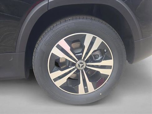 New 2026 Mercedes-Benz GLB 250 image 10