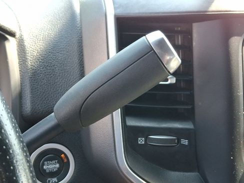 Used 2021 RAM 2500 Big Horn image 14