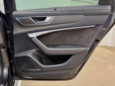 Used 2021 Audi RS 6 image 64