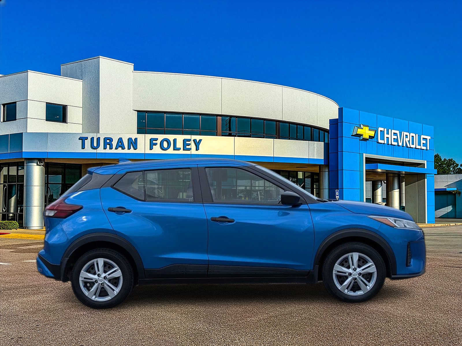 Used 2024 Nissan Kicks S FWD image 8
