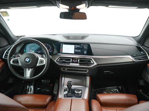 Used 2021 BMW X5 M50i AWD/4WD image 13
