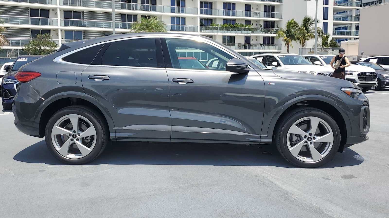 New 2026 Audi Q5 Premium Plus AWD/4WD image 7