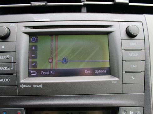 Used 2012 Toyota Prius Three FWD image 25