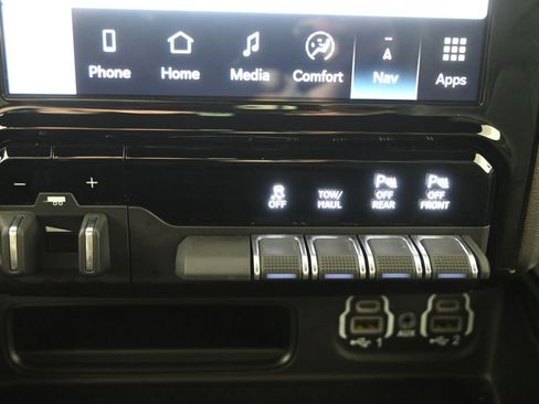 Used 2023 RAM 1500 Big Horn image 30