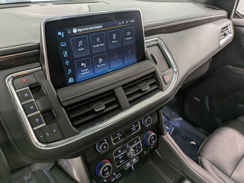 Used 2023 Chevrolet Tahoe Z71 image 11