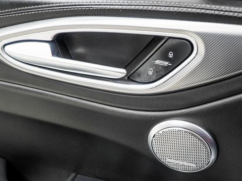 Used 2023 Alfa Romeo Giulia Veloce image 45