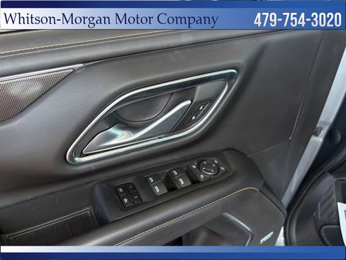 Used 2022 GMC Yukon AT4 image 12