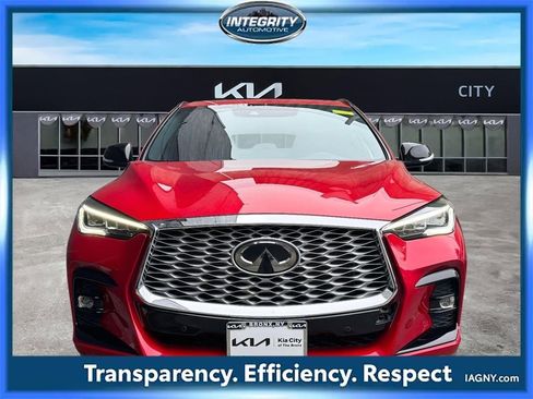 Used 2023 INFINITI QX55 Essential image 2