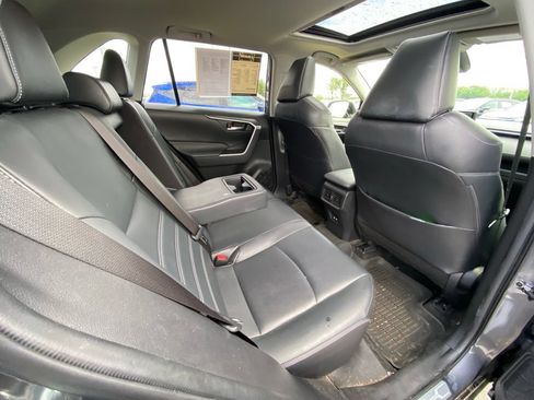 Used 2021 Toyota RAV4 XLE Premium FWD image 24