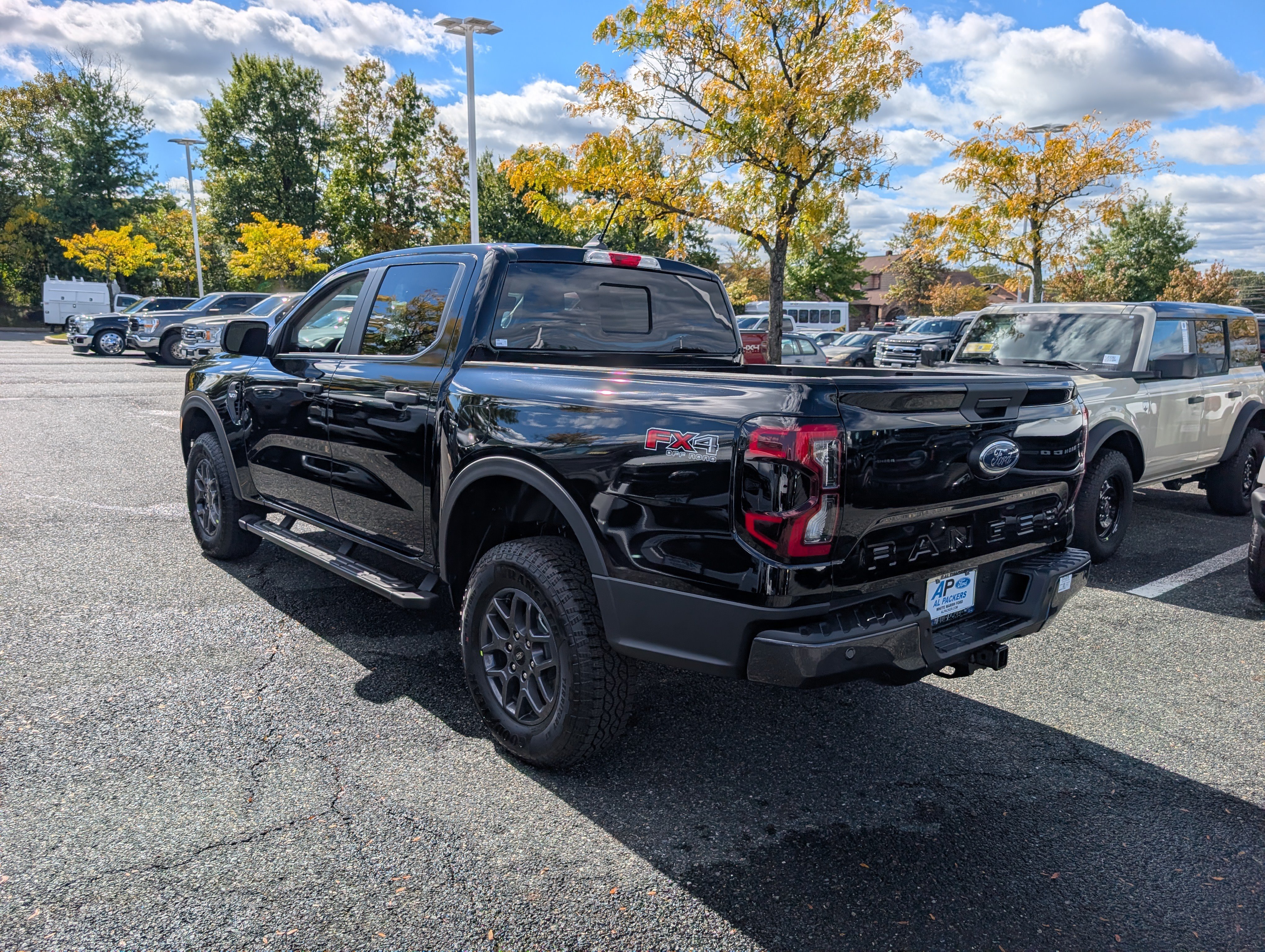 New 2026 Ford Ranger XLT w/ Equipment Group 301A High AWD/4WD image 3