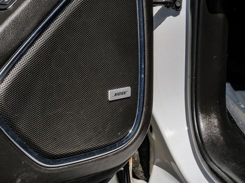 Used 2018 GMC Yukon Denali image 53