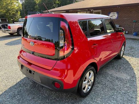 Used 2019 Kia Soul FWD image 5