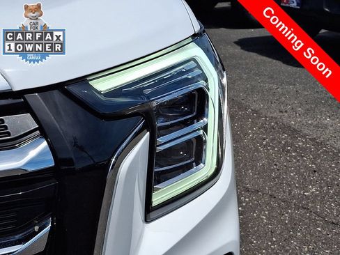 Used 2026 GMC Terrain Elevation FWD image 9