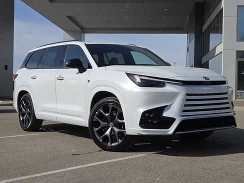 New 2026 Lexus TX 500h 500h F SPORT Performance Premi image 2