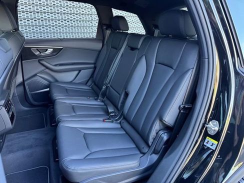 New 2026 Audi Q7 3.0T Premium Plus image 10