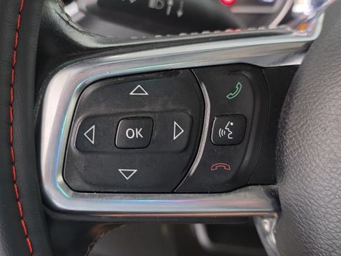 Used 2018 Jeep Wrangler Unlimited Sahara AWD/4WD image 28