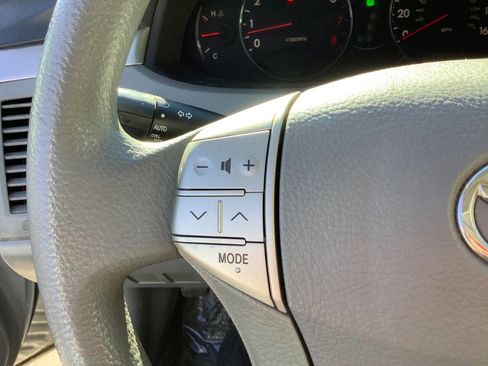 Used 2006 Toyota Avalon XL FWD image 37
