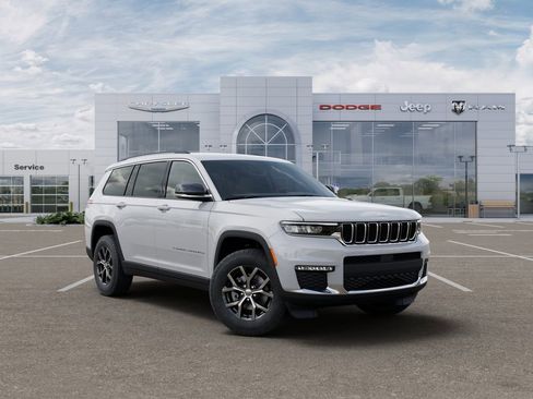New 2025 Jeep Grand Cherokee L Limited image 5