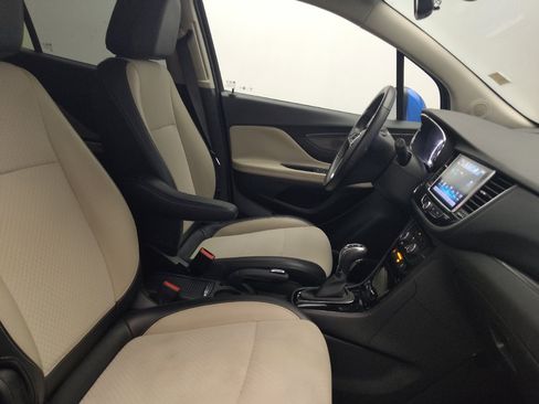 Used 2018 Buick Encore Preferred FWD image 21