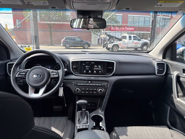 Used 2020 Kia Sportage LX AWD/4WD image 13
