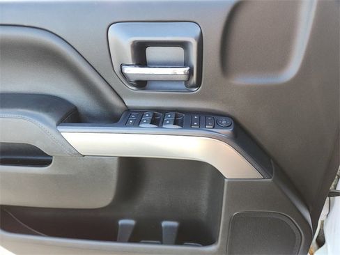 Used 2019 Chevrolet Silverado 2500 LT w/ Custom Sport Edition image 26